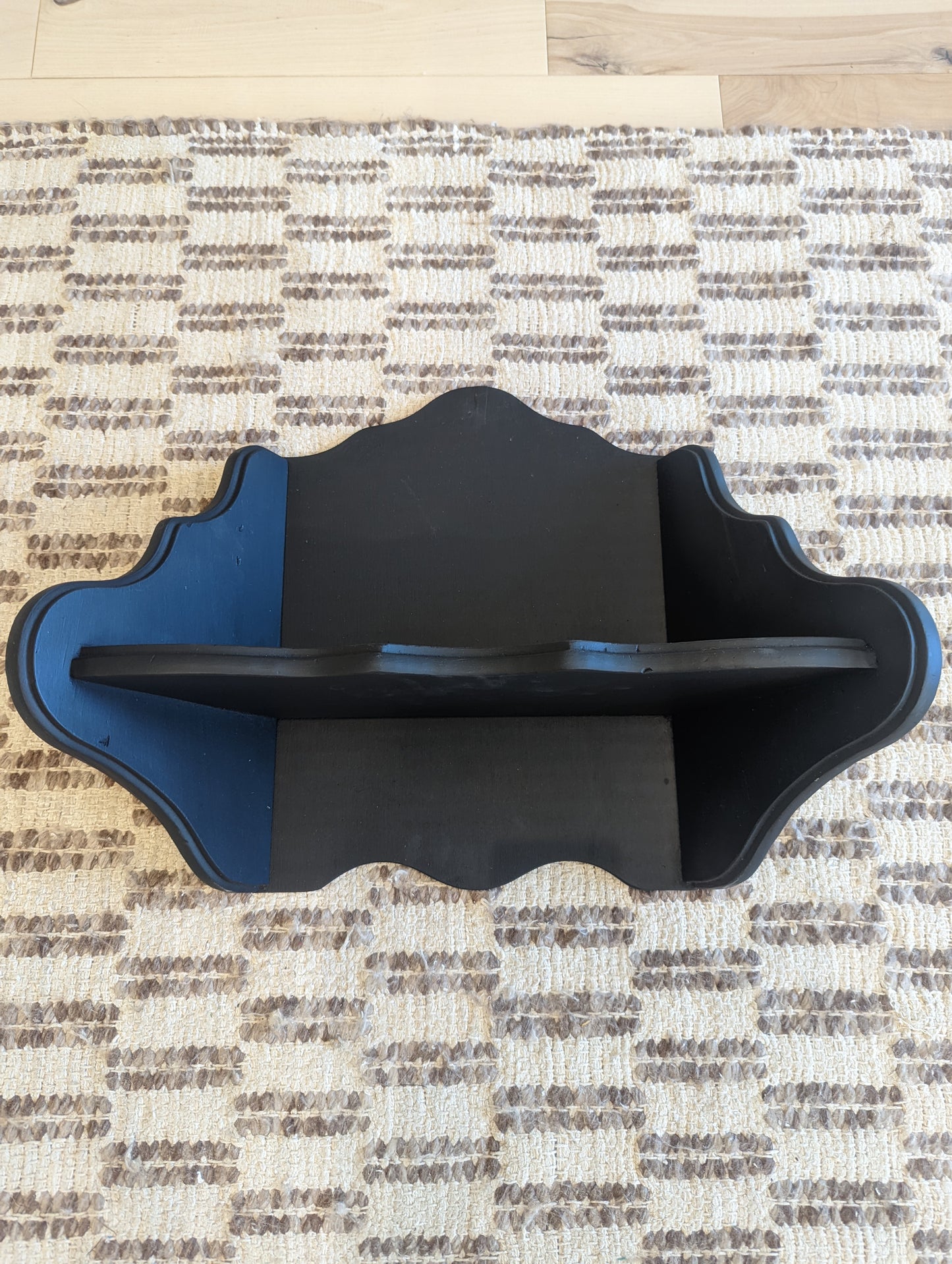 Shelf in Lamp Black