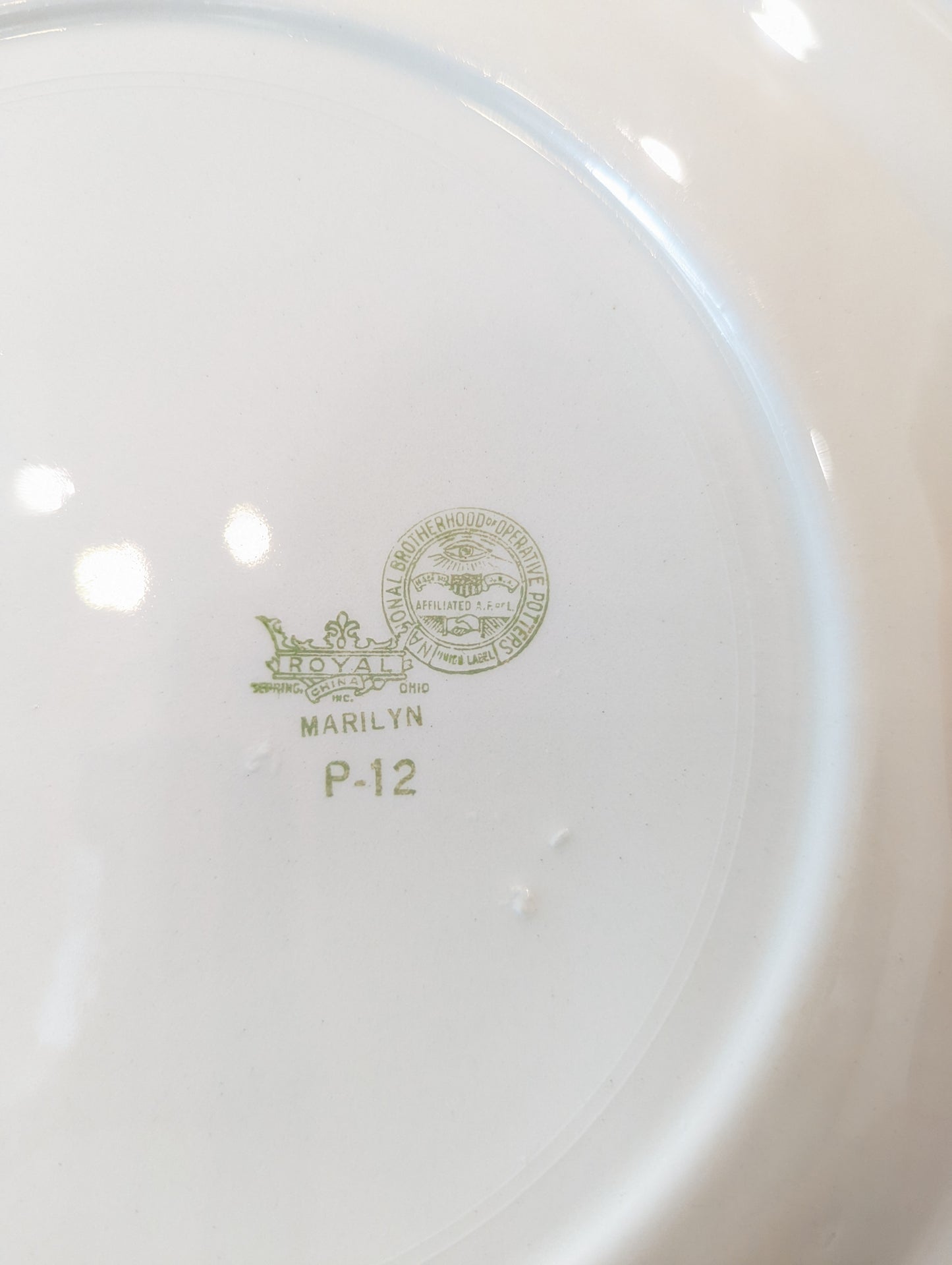 Royal China "Marilyn" pattern (Set of 29)