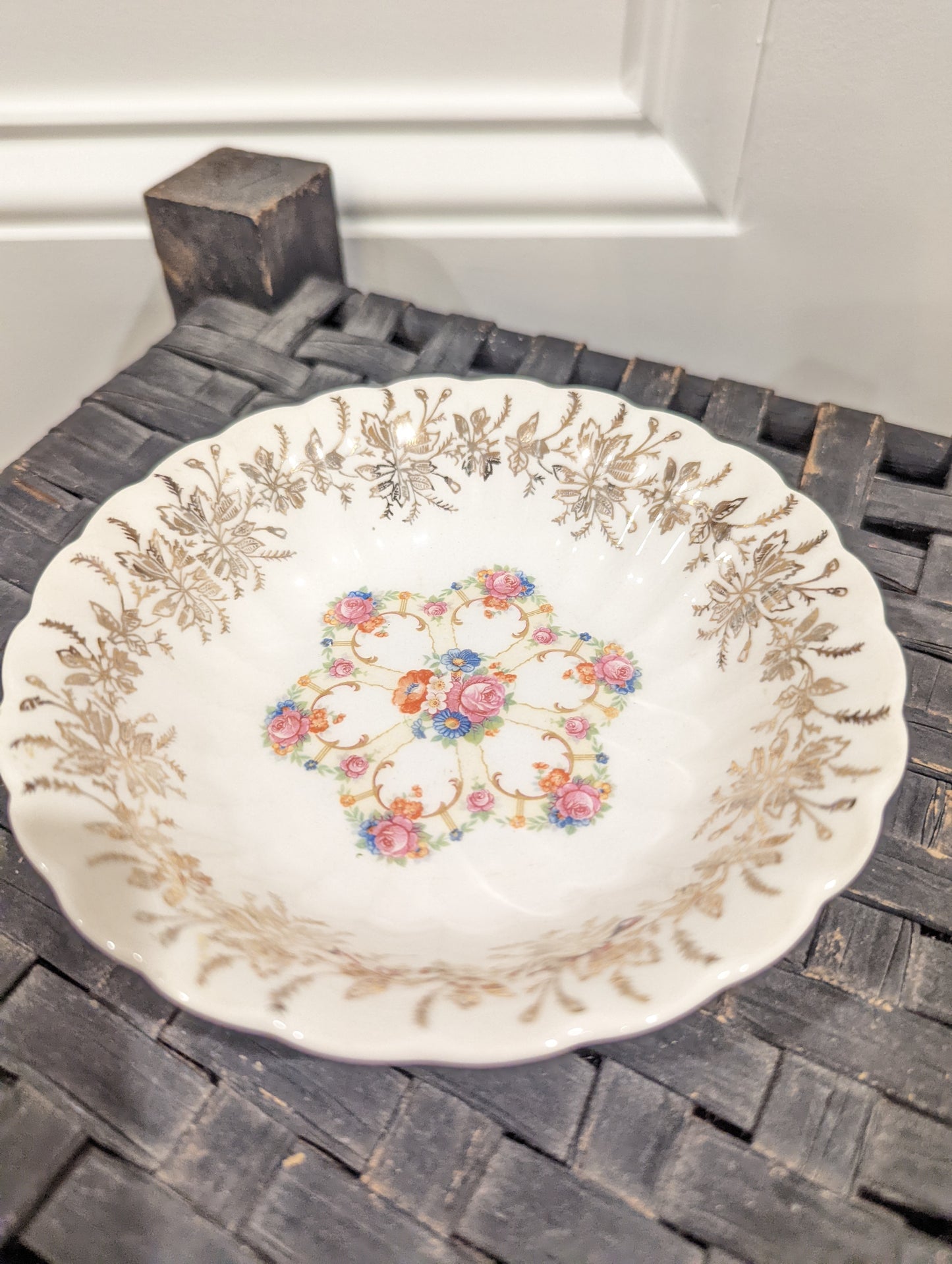 Homer Laughlin Decorative Plate