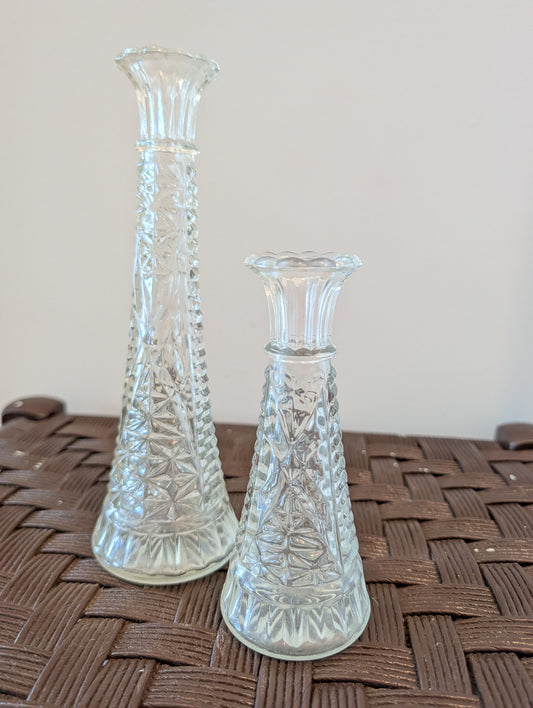 Set of 2 Anchor Hocking Bud Vases