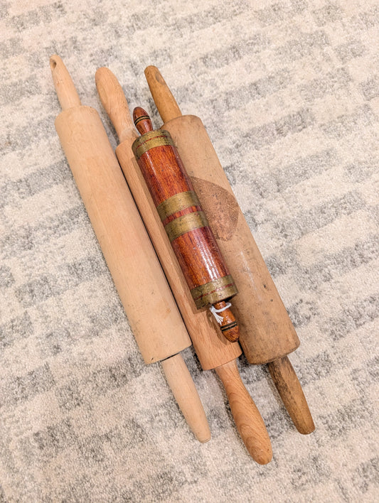 Set of 4 Beautifully Aged Kitchen Accents