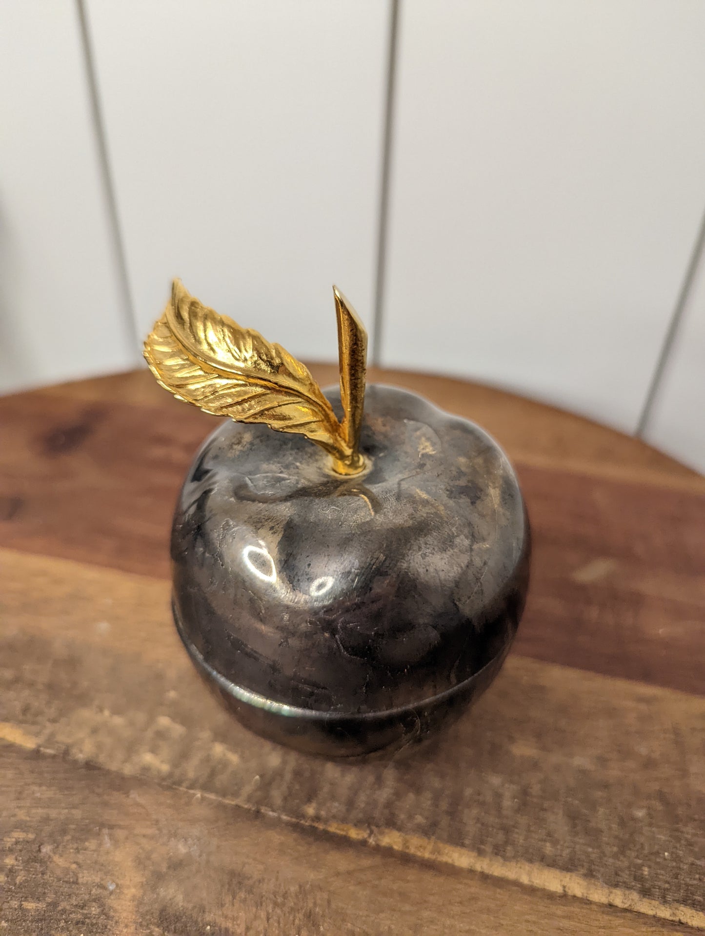Silver Apple