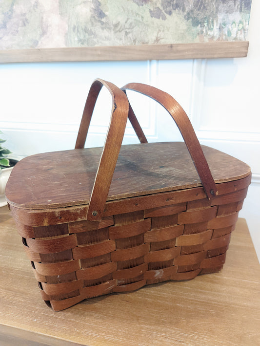Large Picnic Basket 🧺