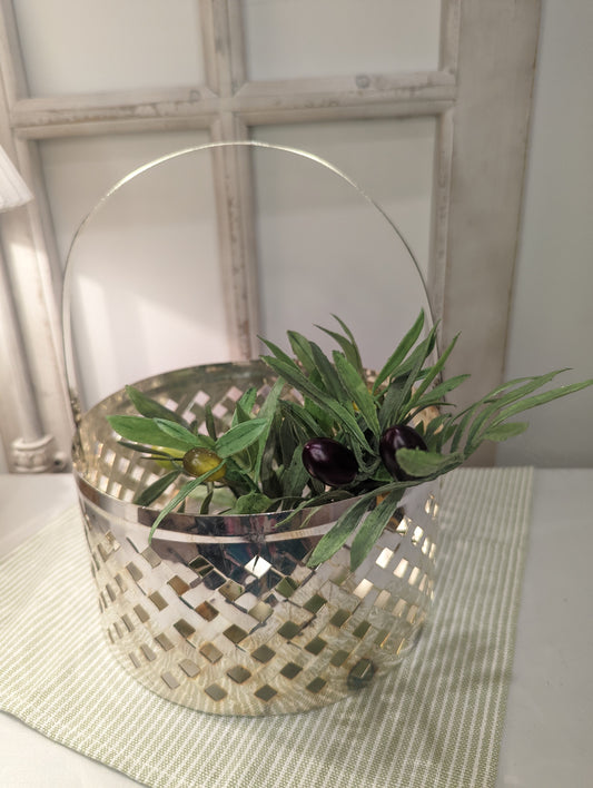 Metal Woven Basket 🧺