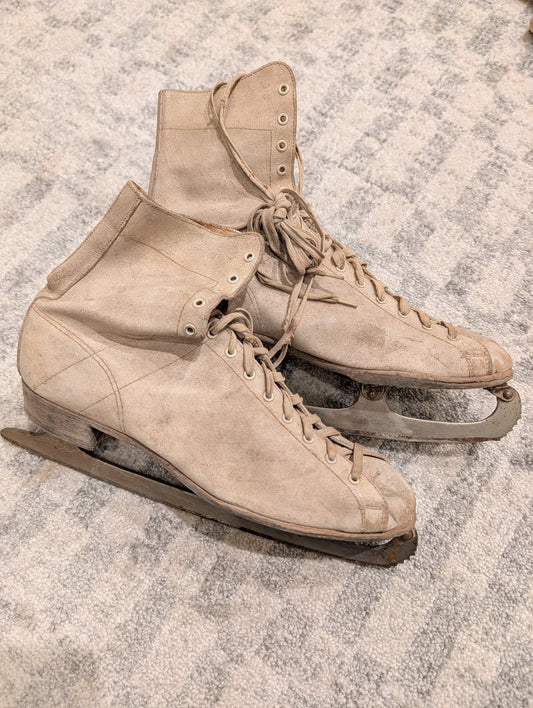 Vintage White Leather Ice Skates - Classic Winter Decor 