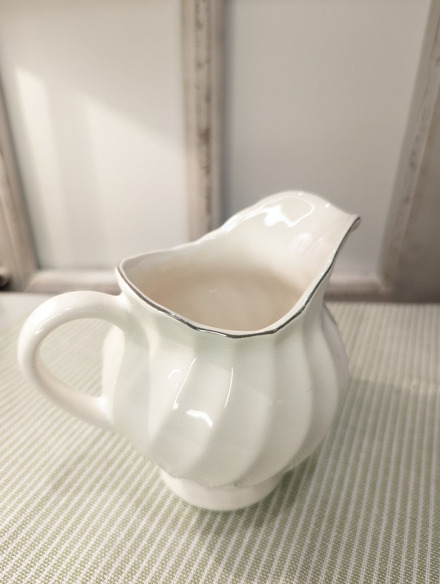 Homer Laughlin Silver Swirl