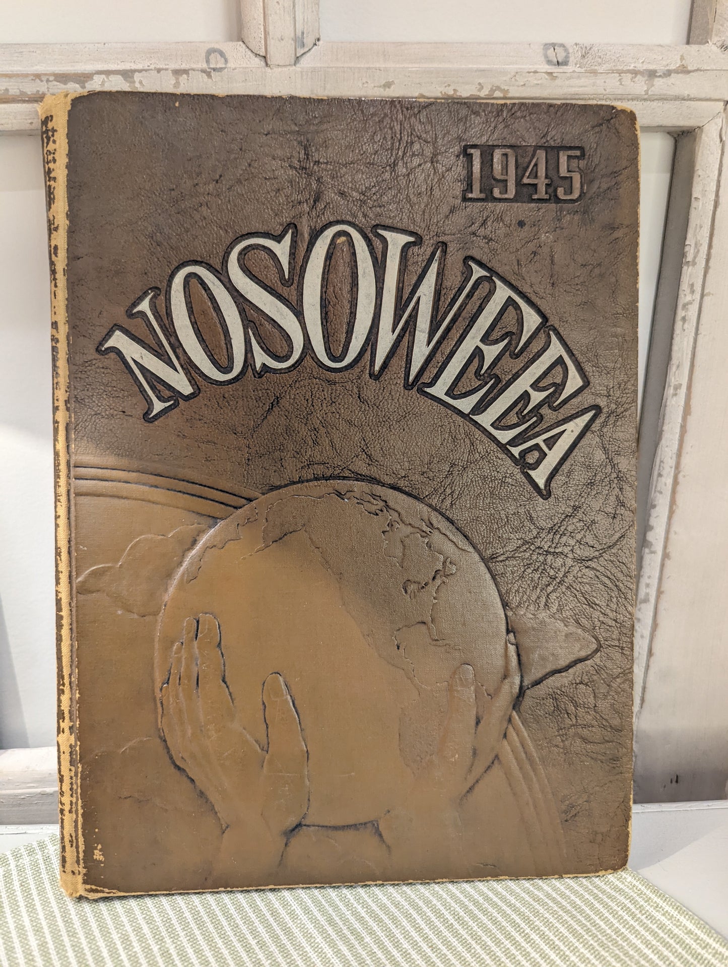 Nosoweea Year Book (1945)