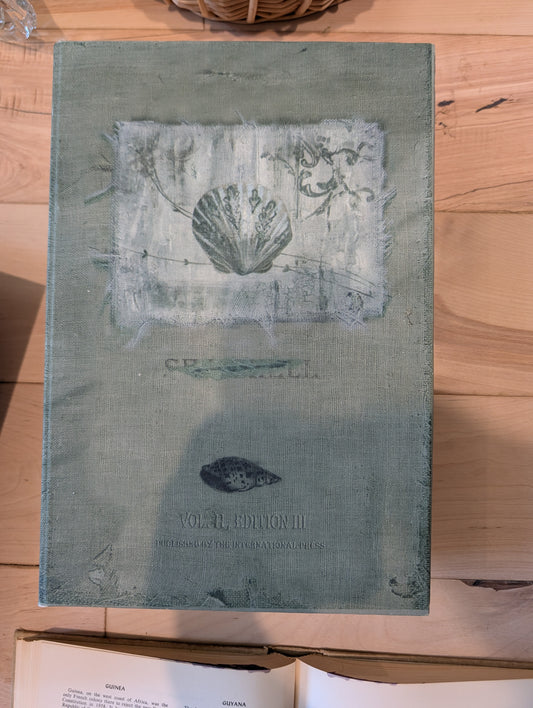 European Style Book Box