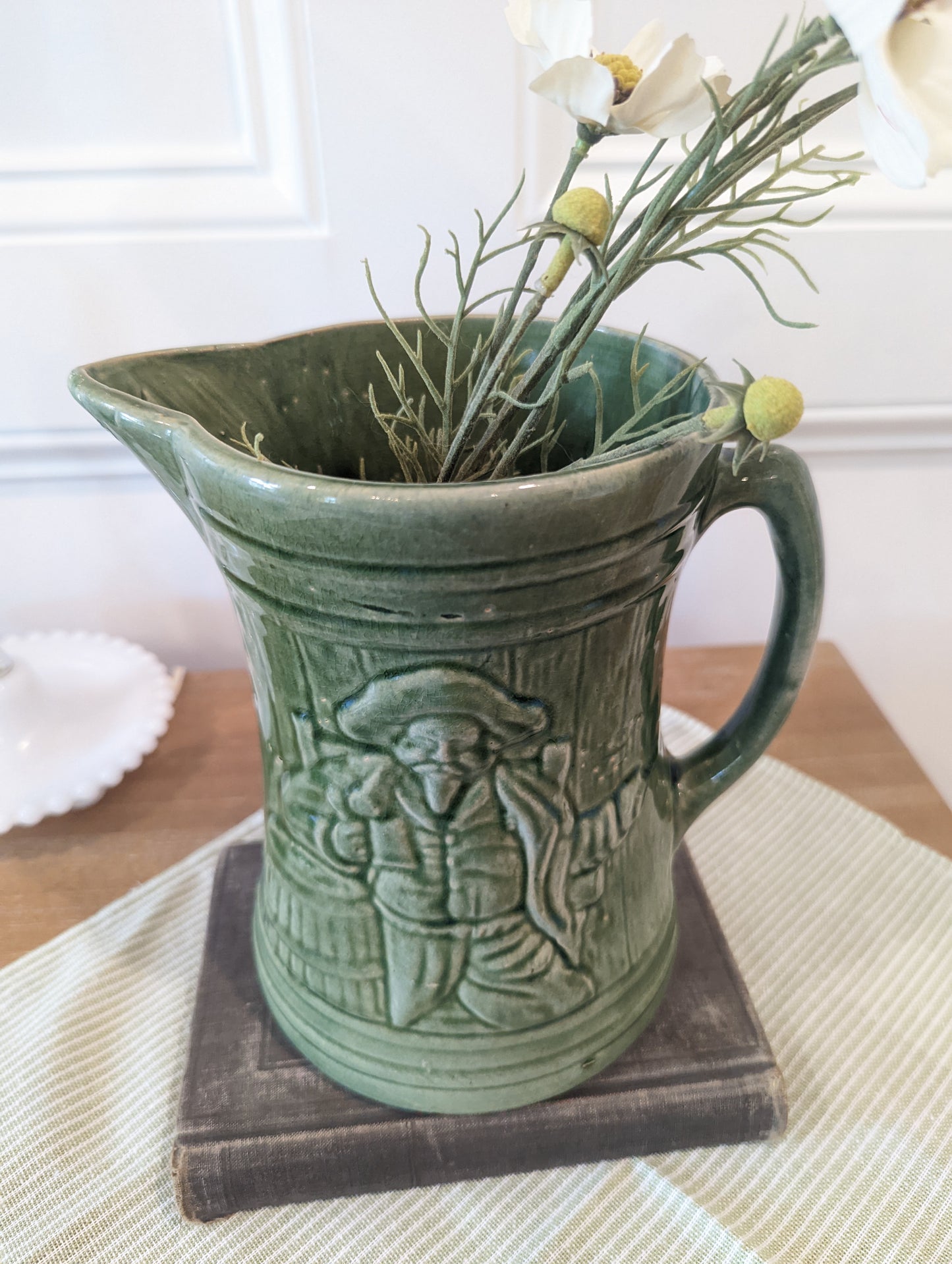 Nelson McCoy Ceramic Pottery  💚 Vintage Glass Pitcher