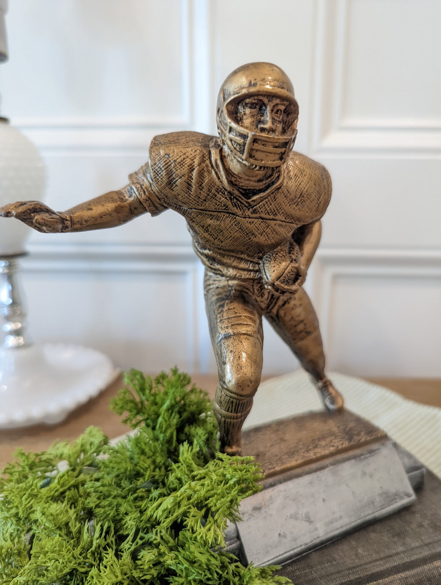 Classic Football Trophy 🏆