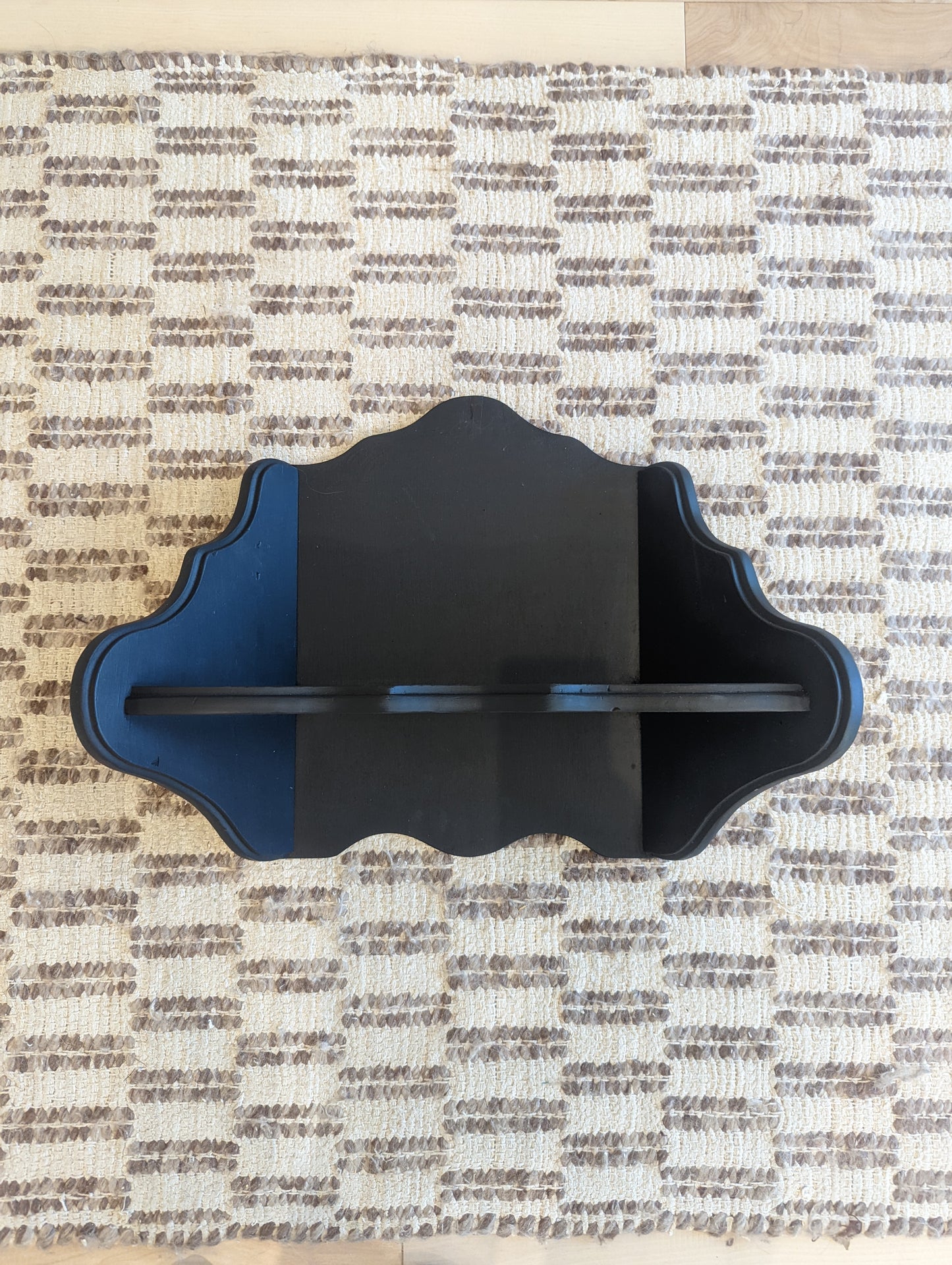 Shelf in Lamp Black