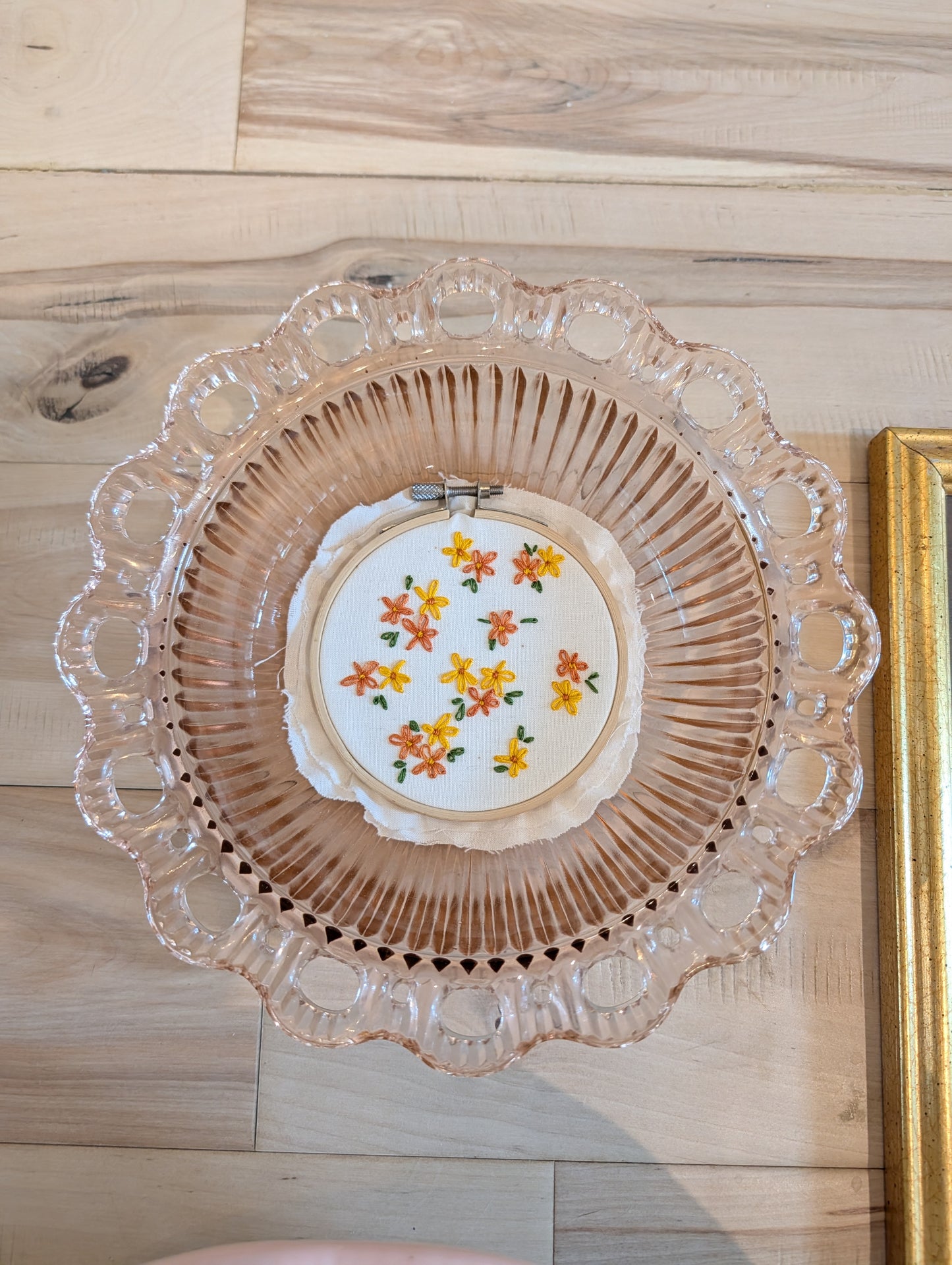 Old Colony Open Lace Edge Bowl