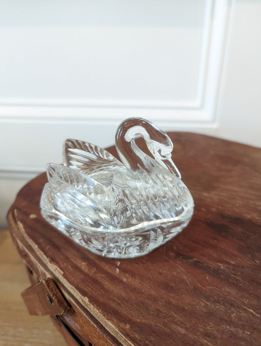 Glass Swan Ring Trinket Box