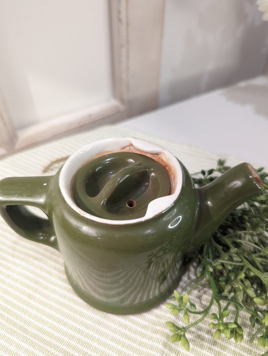 Vintage Chefs ware individual single-serve teapot in green