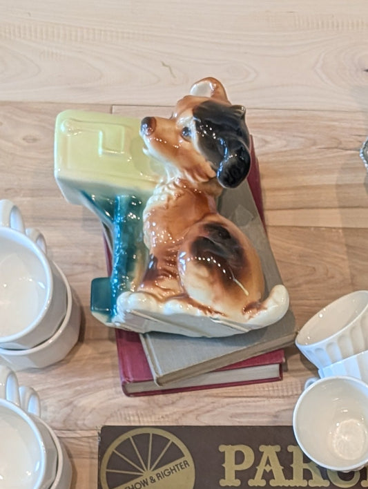 Royal Copley ceramic planter featuring a Cocker Spaniel