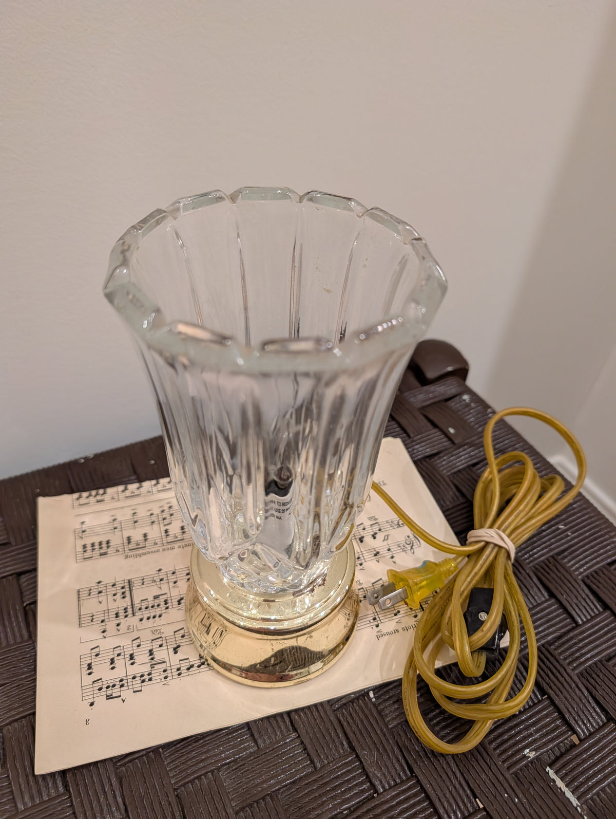 Vintage Roxmor Style Brite accent torch table lamp