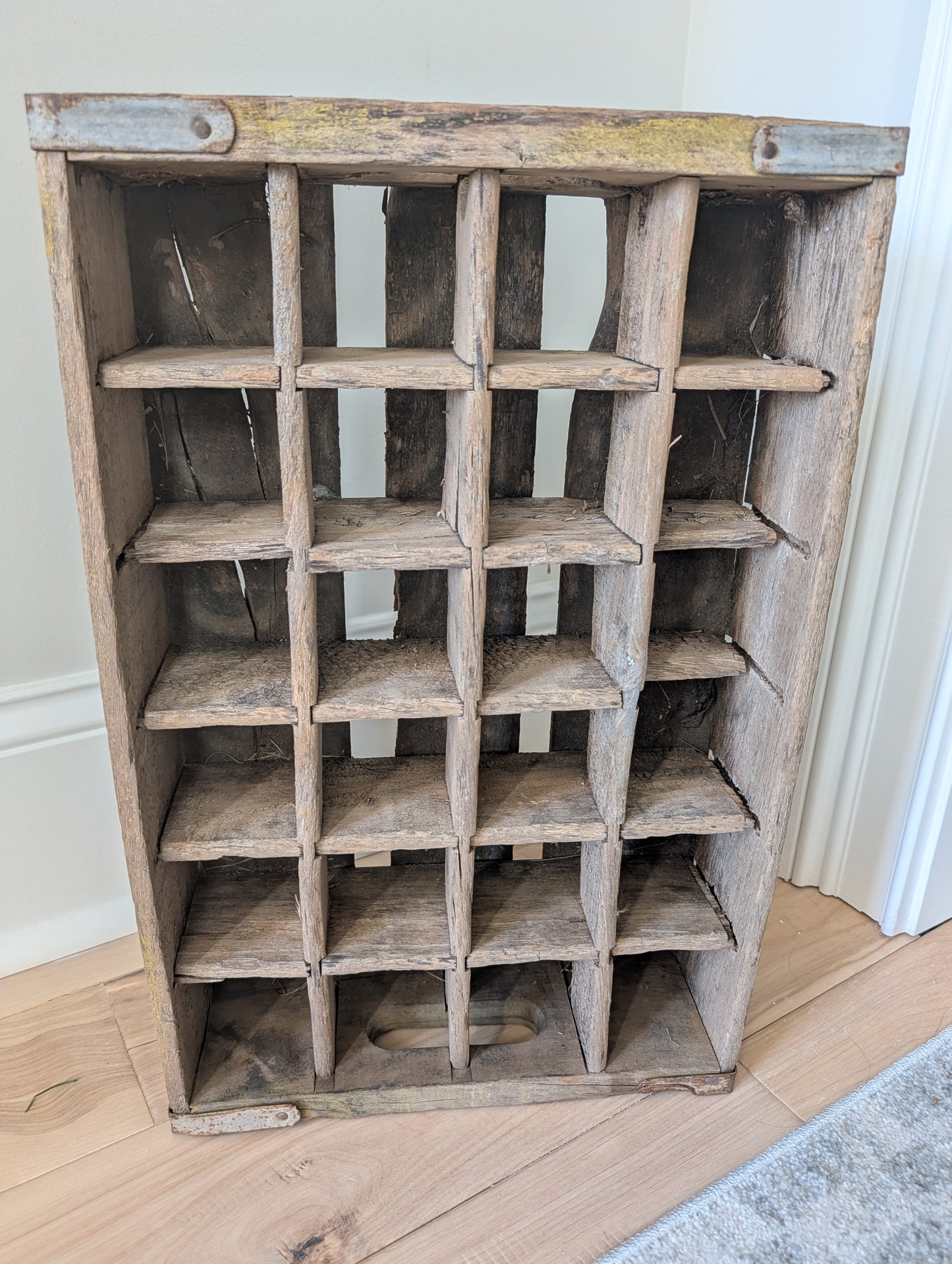 Coke Crate Chippy Trinket Shelf