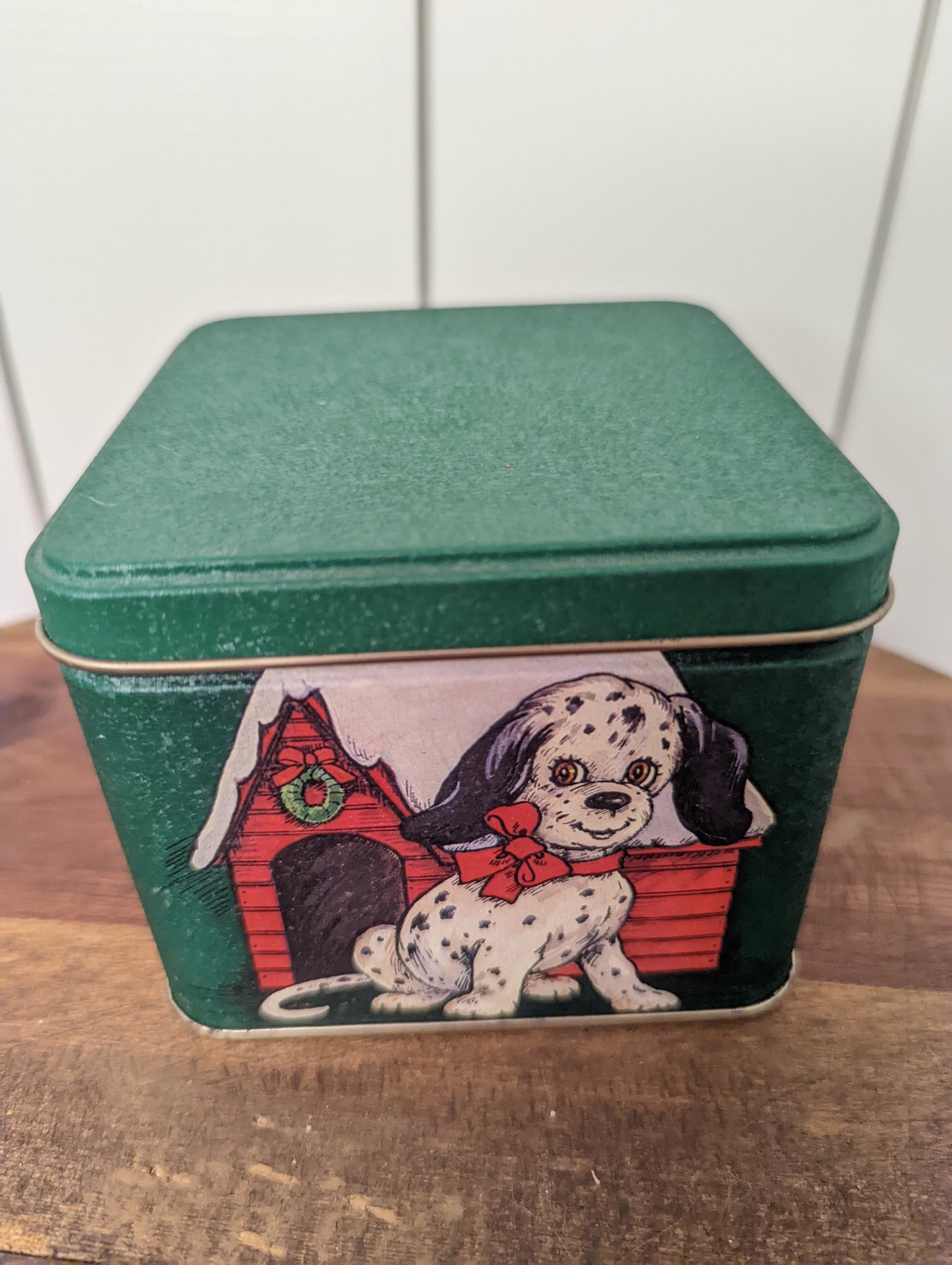 Dog Christmas Tin